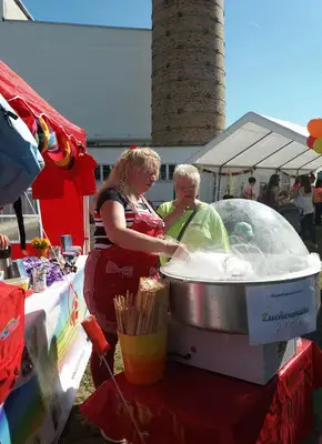 regenbogenresidenz wildau auf dem stadtfest 02